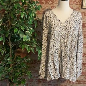 LOFT Plus Floral Shirt with Buttons NWT